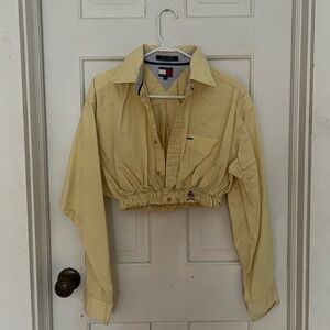 Tommy Hilfiger cinched cropped button up